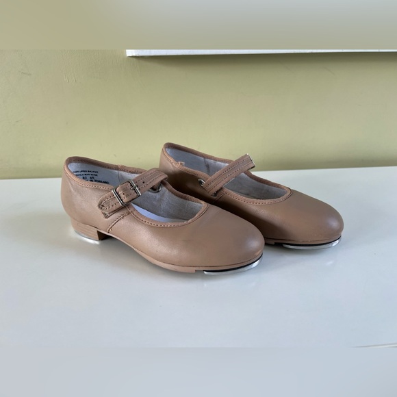 CAPEZIO ⭐️ MARY JANE TAP SHOE - CHILD 1W - Picture 1 of 6